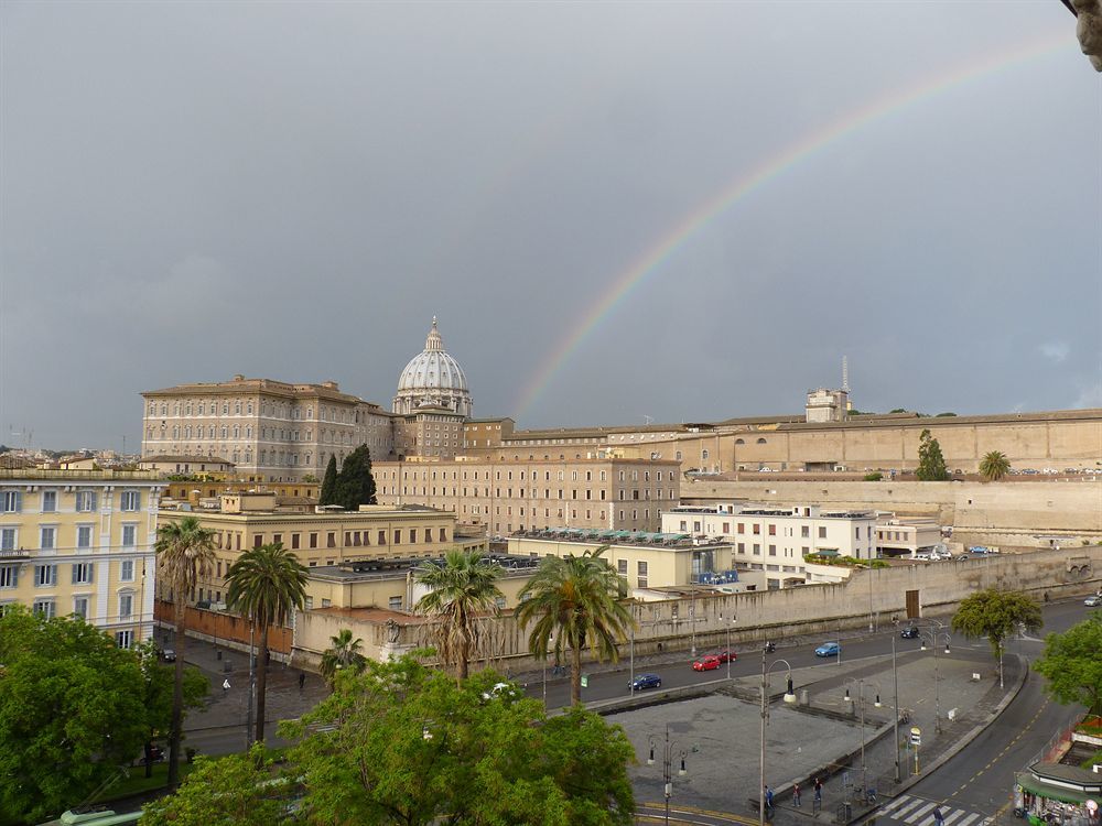 Apartment Vatican Vista Rome Exterior photo